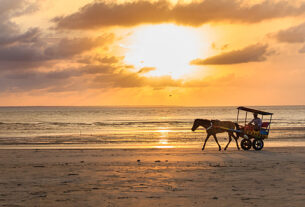 Por do Sol na Praia da Princesa - Algodoal - Pará - Brasil